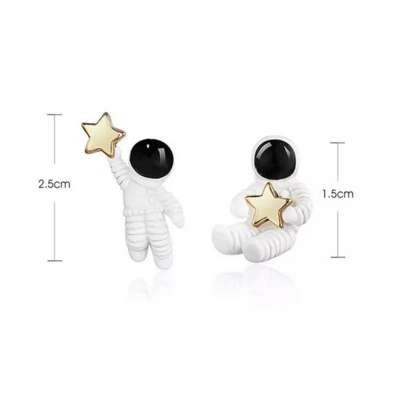 Cosmic Astronaut Star Dainty Stud Earrings Nasa - Picture 4 of 4